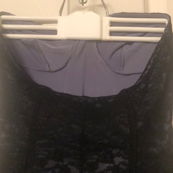 Lace dress 👗 - Picture 5 of 10